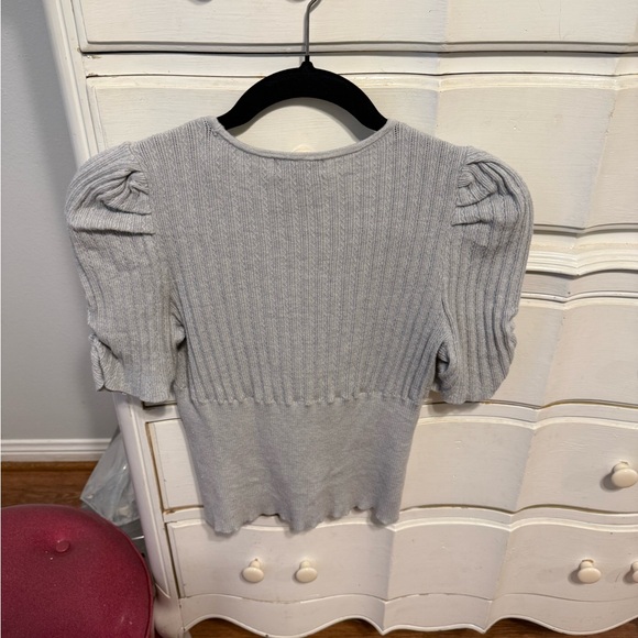 Express Soft Gray Ribbed Knit Top - Picture 4 of 6